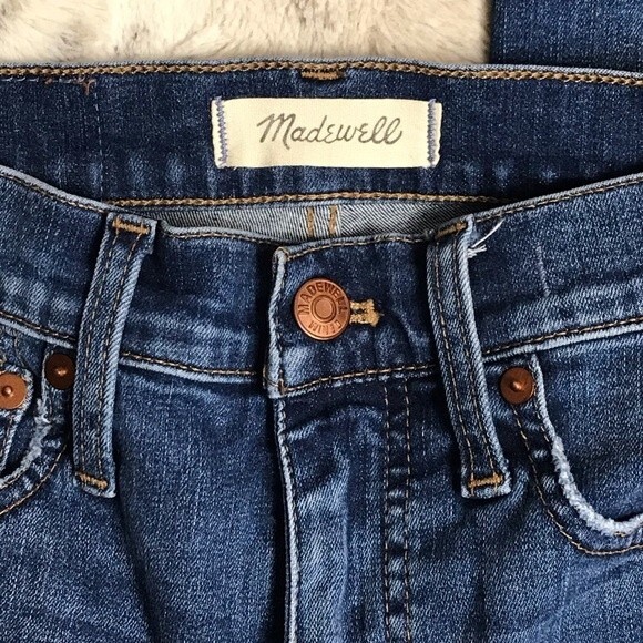 Madewell Cali Demi Boot Lightly Distressed Jeans- Size 23- Great Condition!! - Picture 4 of 8
